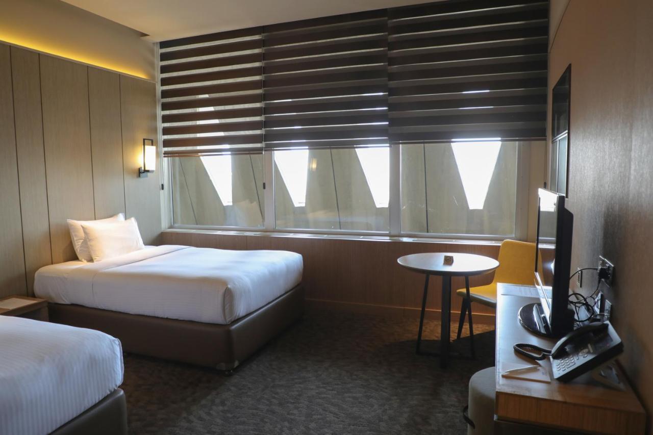 Abu Dhabi Airport Hotel T1 International Departures エクステリア 写真